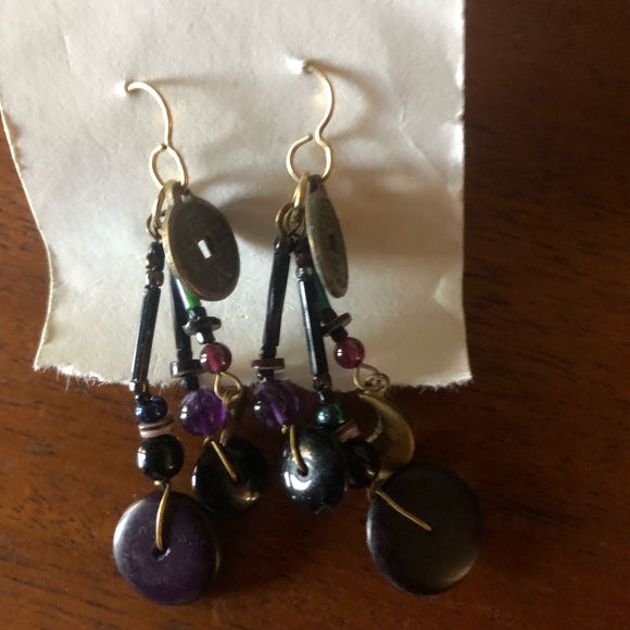 💫🐲Elegant Multicolor Dangle Earrings- 76A $25 or $20 w/offer - Picture 1 of 2